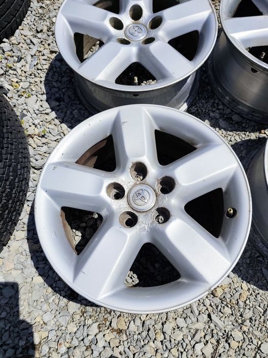 Алуминиеви джанти за Toyota Rav 4 16x7J 2004г