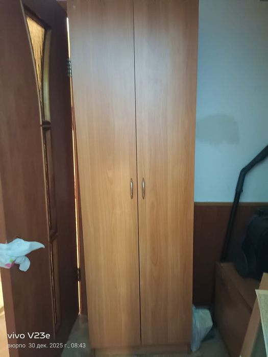 Продается шкаф 10 000