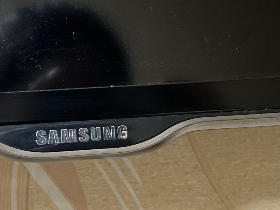 Продаем телевизор (SAMSUNG) в отличном состоянии