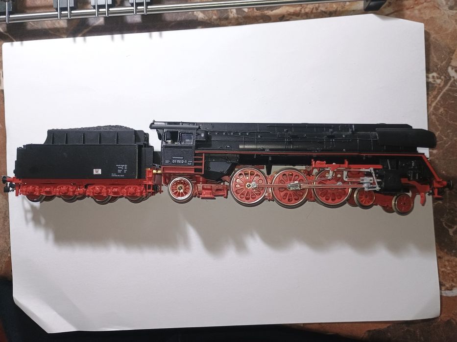 Locomotiva cu aburi BR01 1512 Piko, machetă trenuleț electric vagon HO