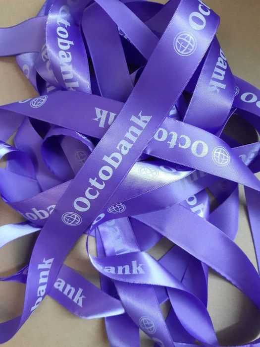 Печать на лентах, бирки из сатина, нейлона, картона, наклейки, значки