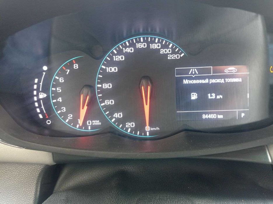 Сотилади TRACKET-1 LTZ PREMIER Автомат 2019г. кредитга хам банк оркали