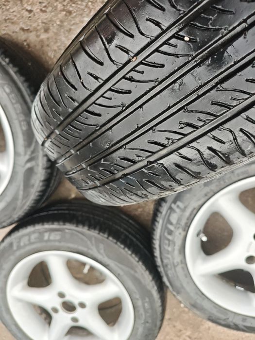 Диски с покрышками R15 и R14