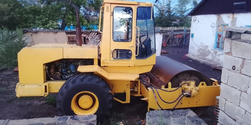 Продам Каток грунтовый Амкадор