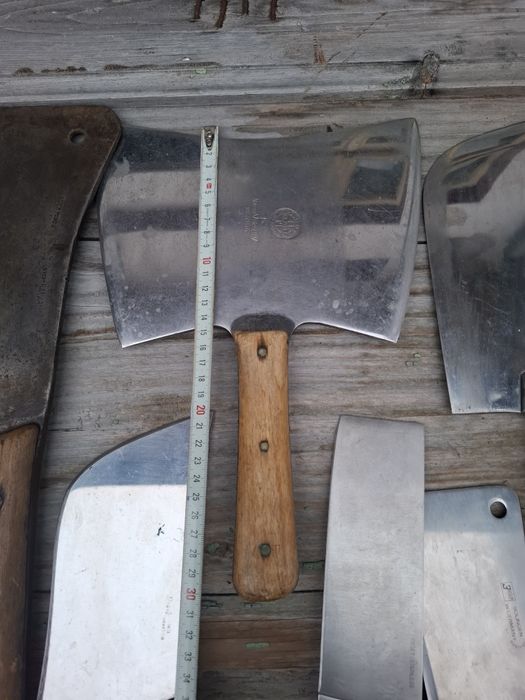 Satâre de diferite dimensiuni