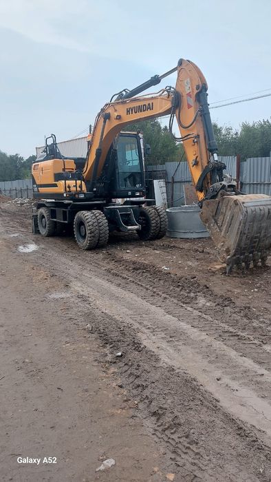 Услуги экскаватора Хюндай HW145