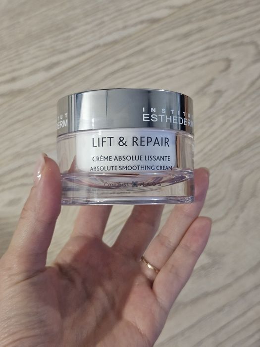 Institut Esthederm