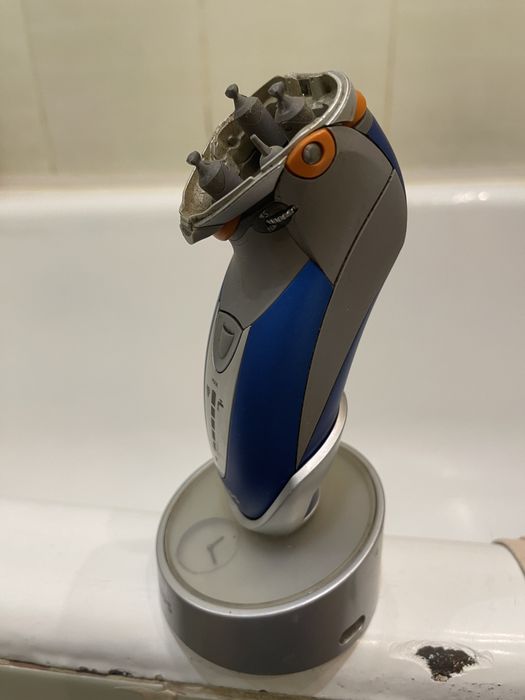 Электробритва Phillips на запчасти