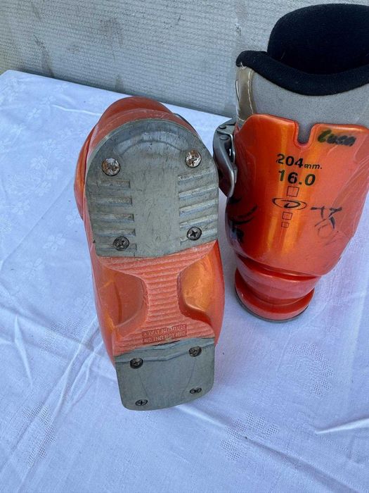 Clapari ski schi copii Dalbello CX 2R marime EUR:35 Mondo:22.5