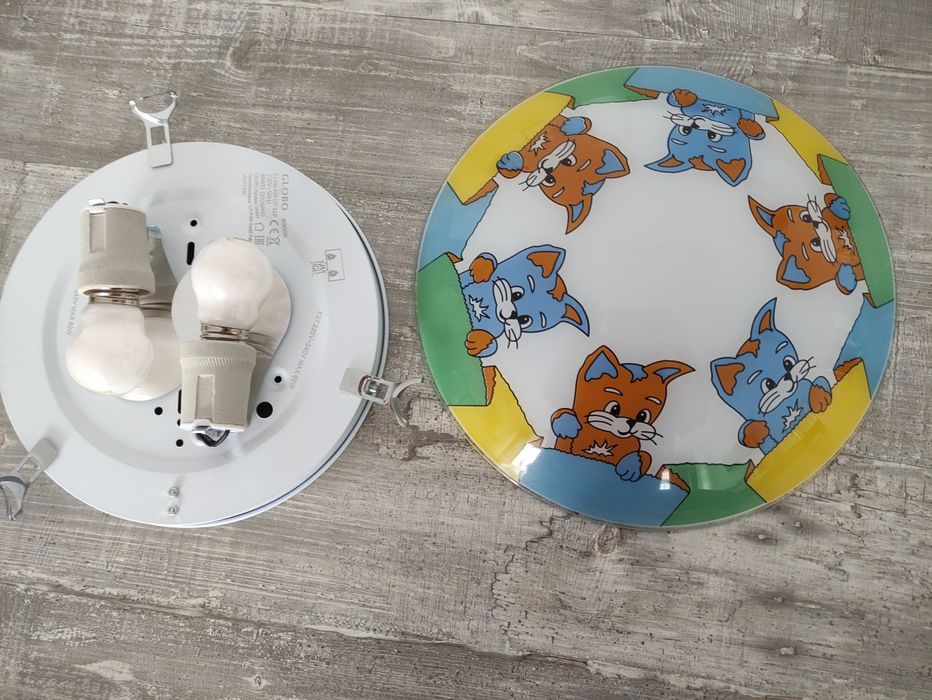 Aplica cu pisicuțe E17+ 2 becuri Philips/ camera copiilor