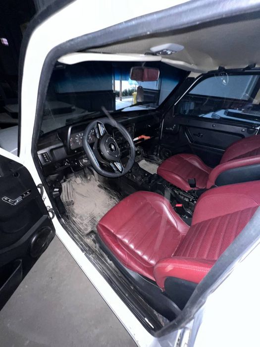 Vaz Lada niva sotiladi