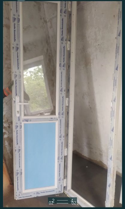 Продам новую пластиковую дверь