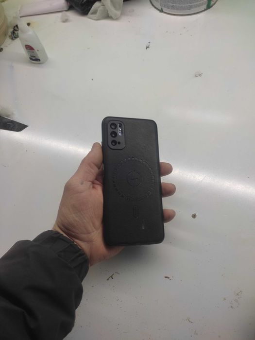 Poco m3 pro 5G 128 gb ishlashi zor