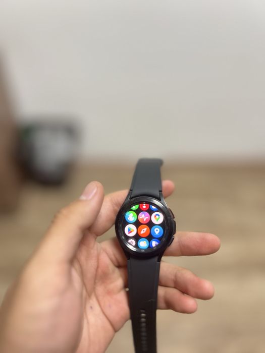Samsung Galaxy Watch4 Classic идеал