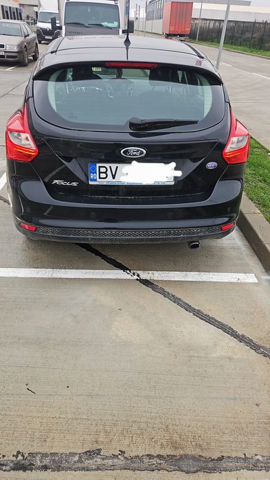 Ford Focus 2011 Hatchbach