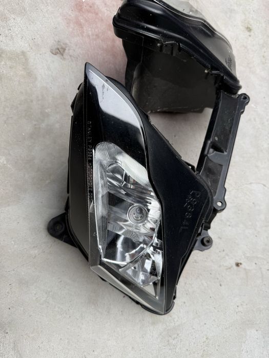 Фарове за honda cbr1000 rr ,Yamaha mt09, Kawasaki zx10r ,Bmw s1000rr