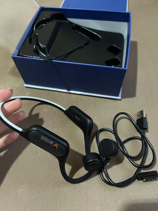 Спортни слушалки Wantek – 32GB памет, IP68 Водоустойчиви