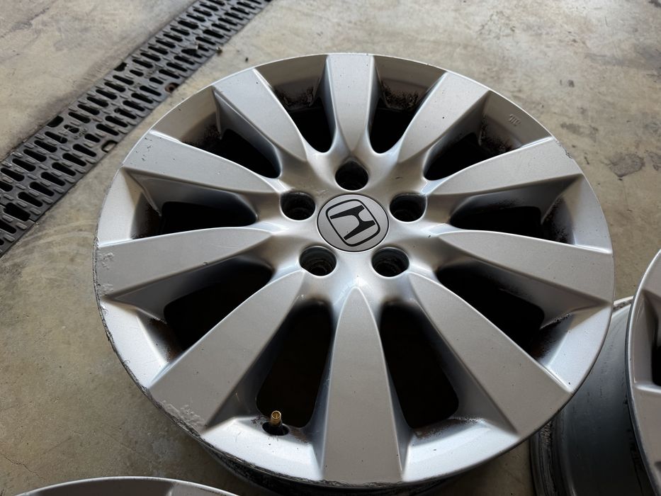 Оригинални джанти Honda Civic 8 / 9 – Хонда Сивик VIII IX – 17 цола 5x114.3 ET50