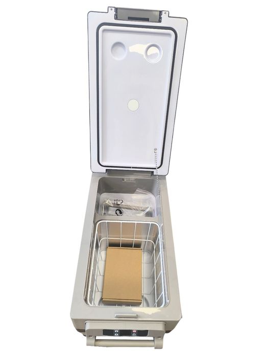 Хладилник за кемпер, каравана с компресор и фризер, 690/345/524мм