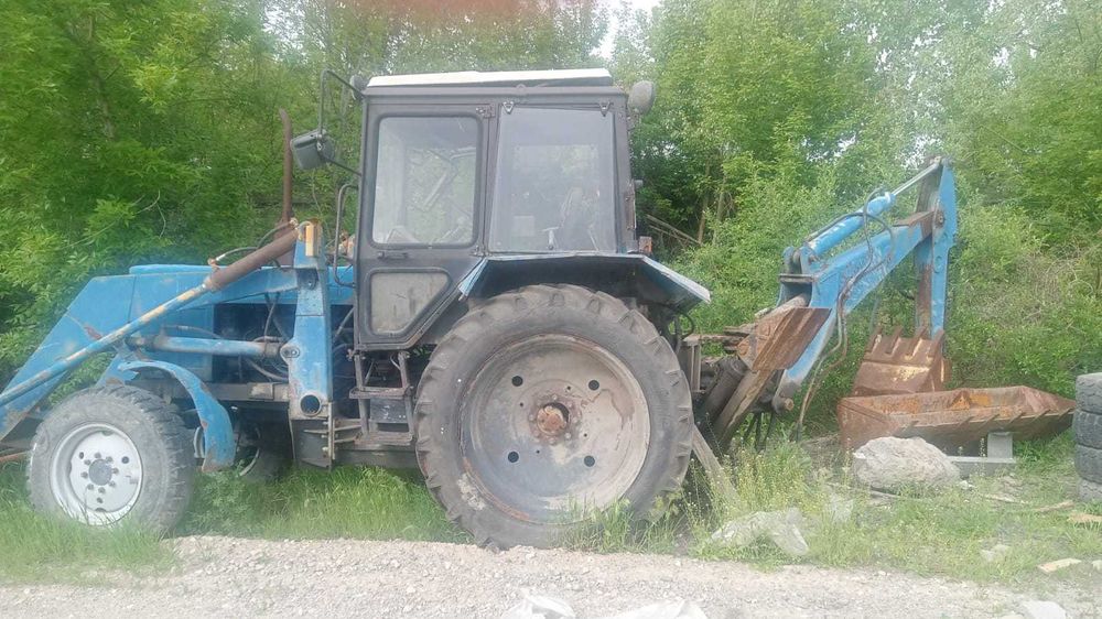 Продам экскаватор-погрузчик МТЗ-82.1