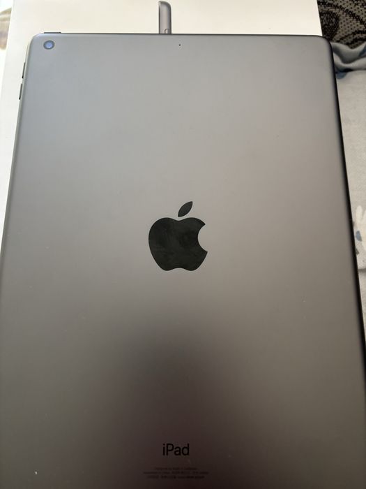 Продам Айпад 9 поколение