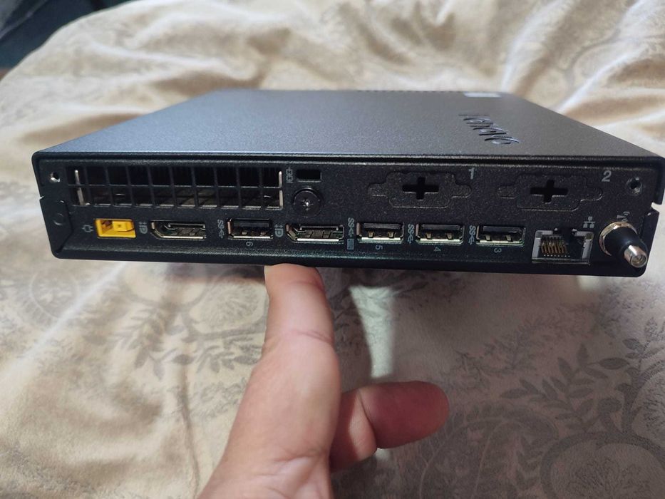 Mini Pc Lenovo ThinkCentre M710q i3 gen foarte mic