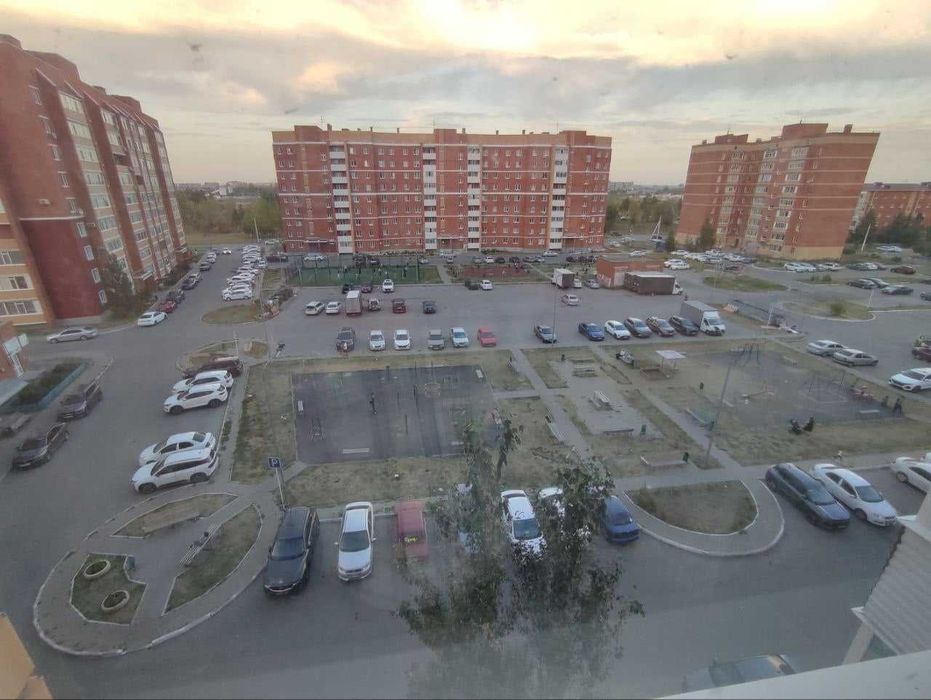 Аэропорт 3-х комн кв