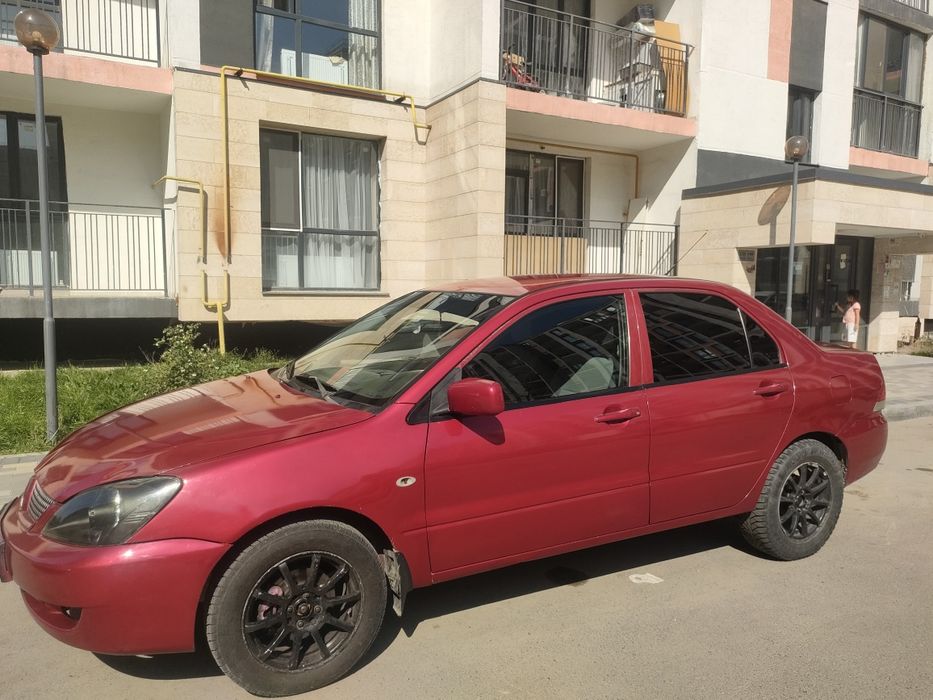 Продам Mitsubishi Lancer