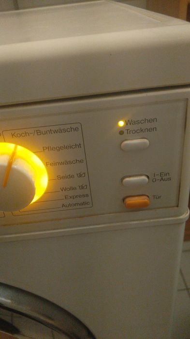 Masina Miele spalat cu uscator