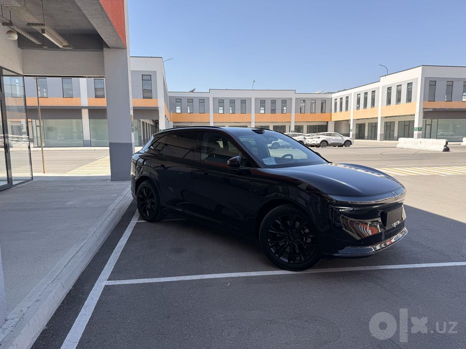 zeekr 7x керный/черный 75kw 46000km