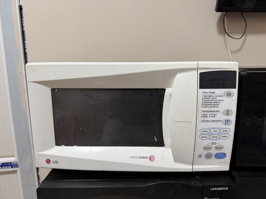 Микроволновка LG
