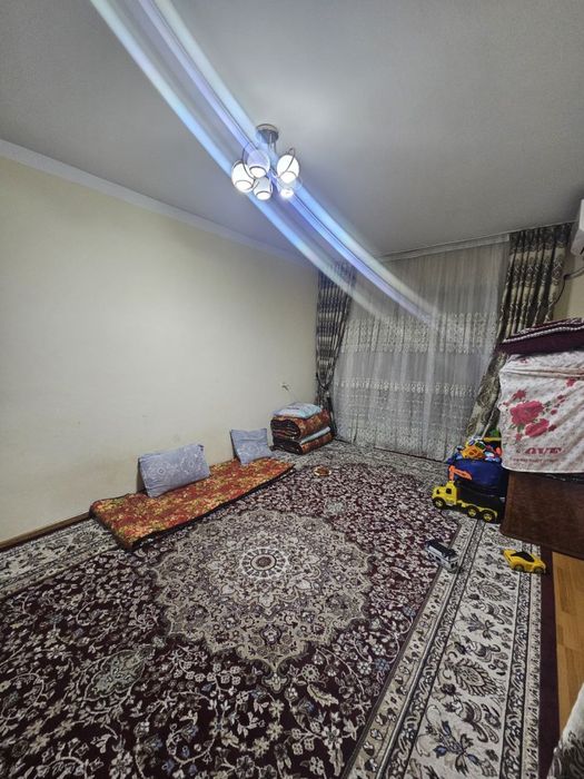 Сергели 8 худуд 2/7/7 срочно сотилади