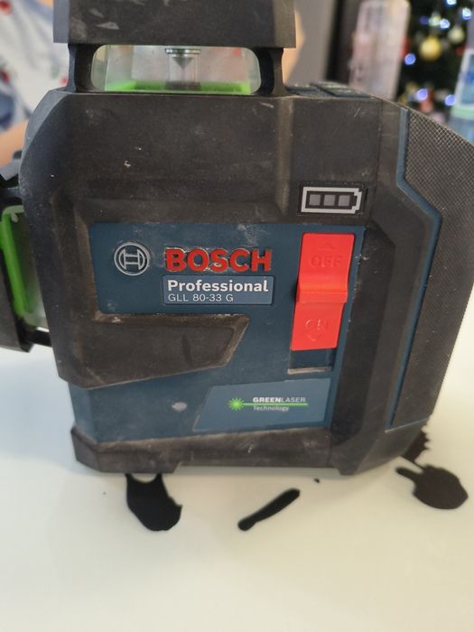 Vând laser Bosch profesional gll 80-33G