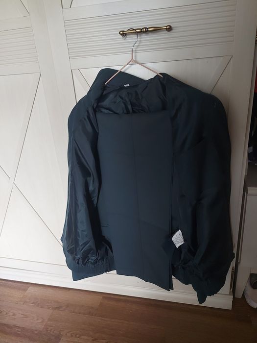 Продам китель,парадные костюмы,рубашки,