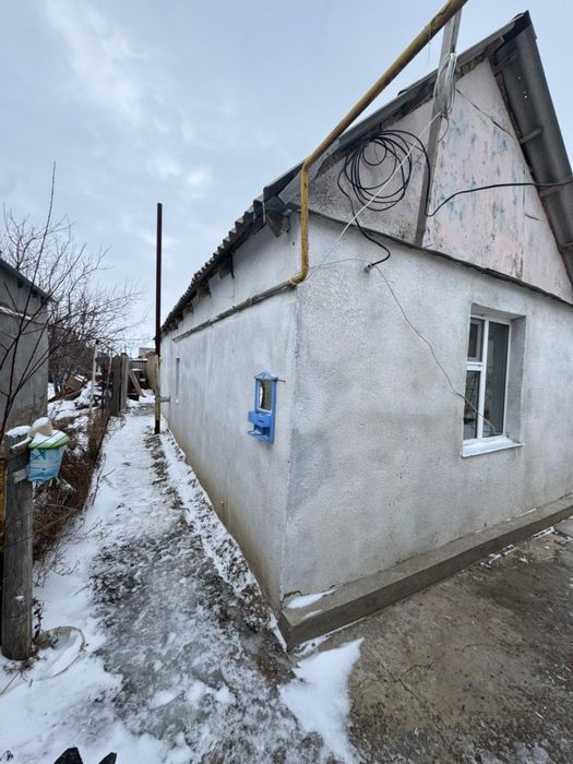 Продается дом с времянкой часть дома