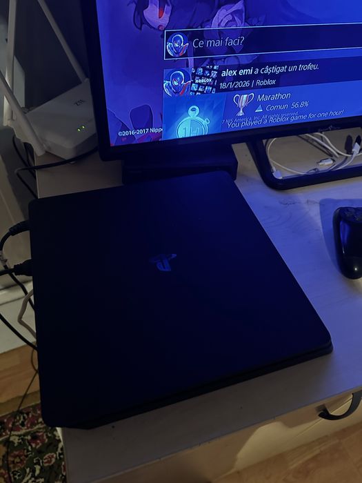 Vand ps 4 in stare foarte buna