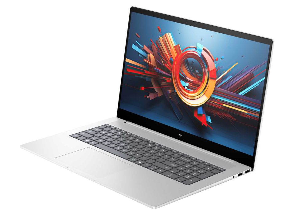 новый HP Envy 17.3" Ultra 7 32Gb 1Tb RTX 3050