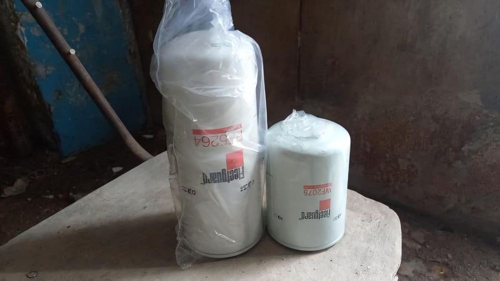 Фильтры топливные Fleetguard WF2075