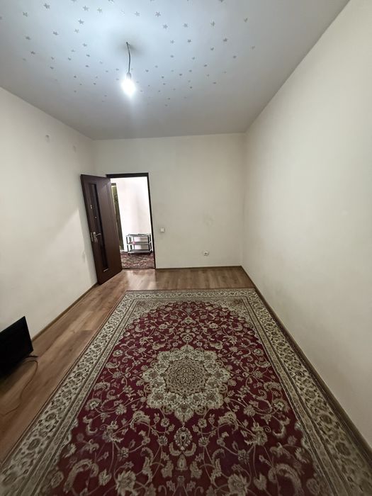 Срочна сотилади сергели янги чоштепа метро 1 чи бекат енида