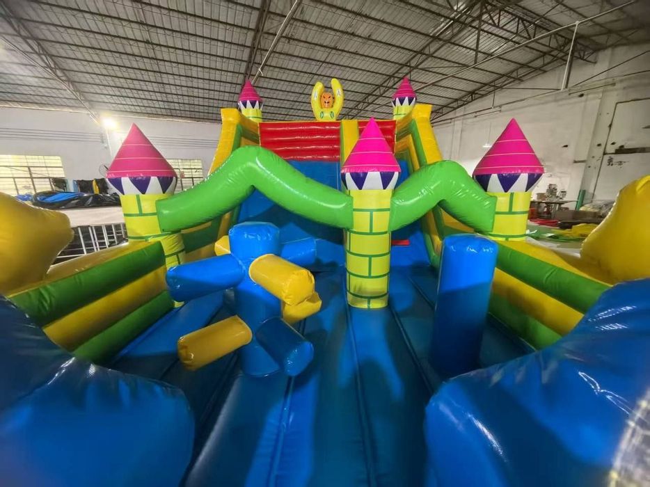 Надувной батут      .