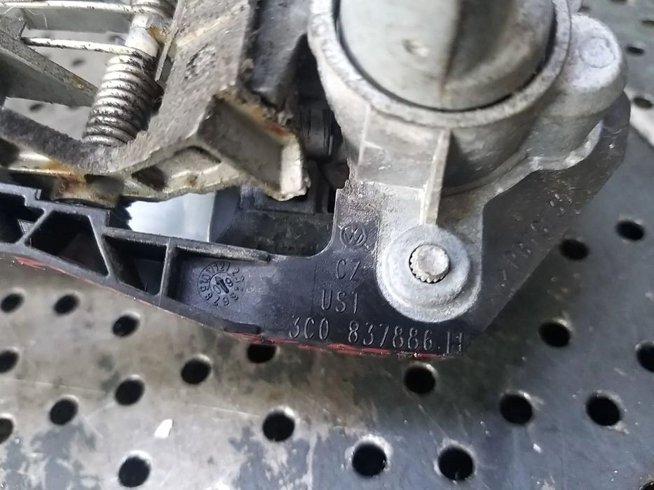 Maner usa dreapta fata vw passat b6 3c berlina 3c0837886h