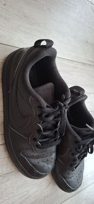 Adidasi Nike, 39