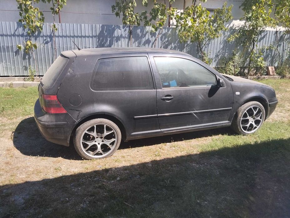 Vând vw golf 4 1.8 gti