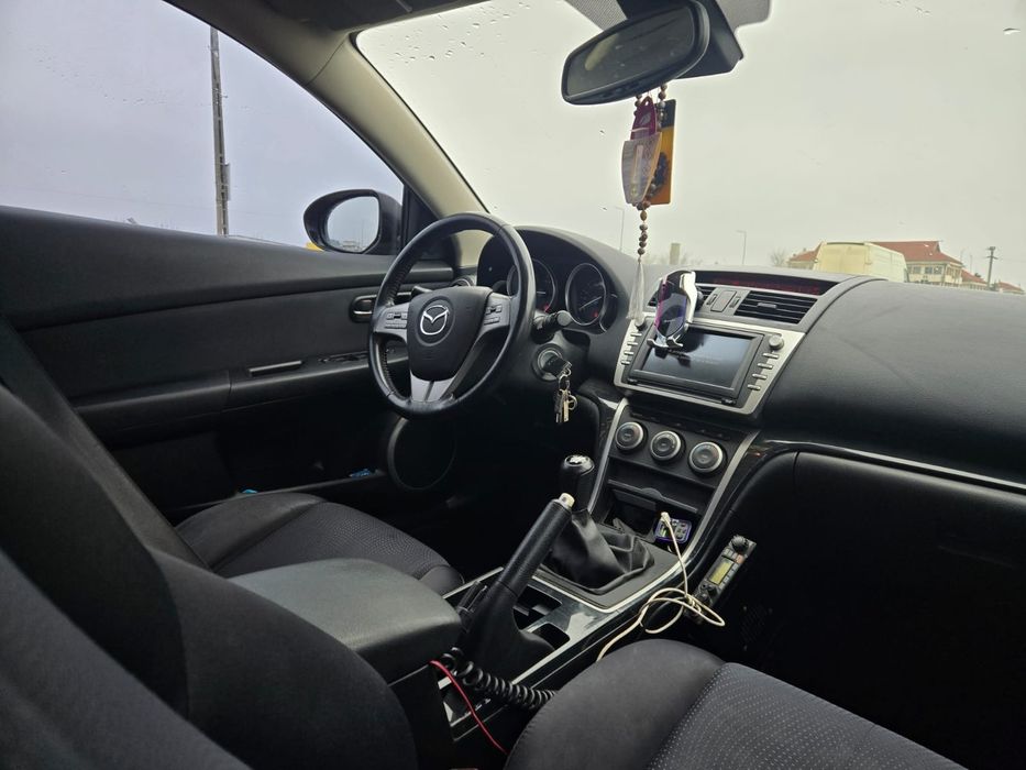 Vând Mazda 6 2.0 D