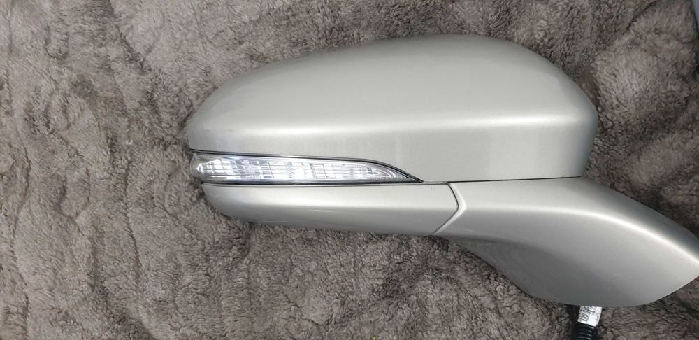 oglindă retrovizoare Ford Fusion/ Mondeo