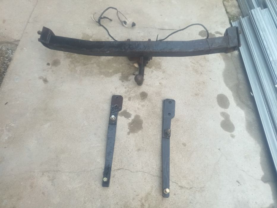 Теглич за Рено Сценик 2