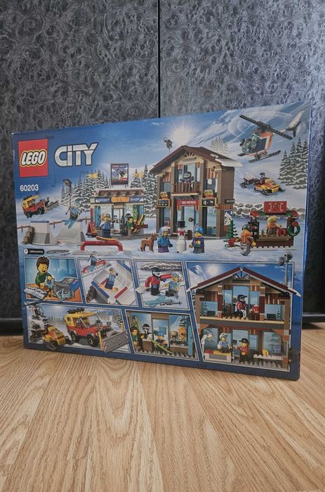 LEGO City 60203 Ski Resort