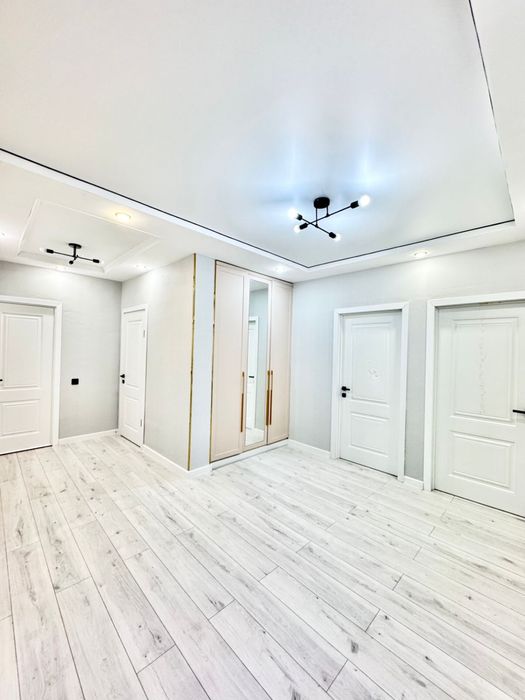 Продается 4-х комн квартира