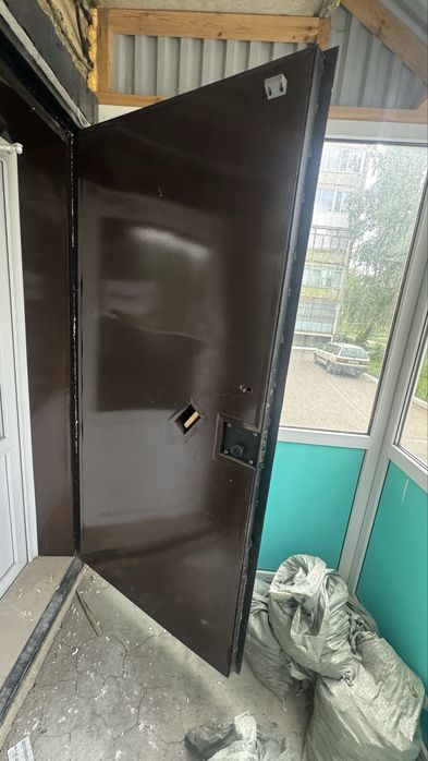 Дверь металическая