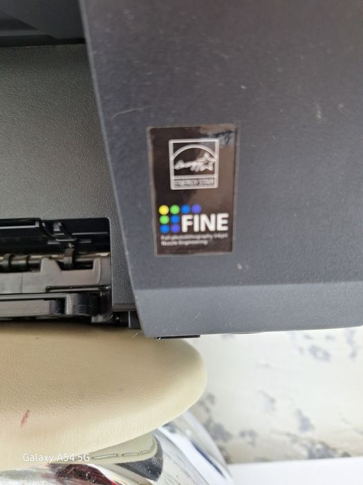 Продам  принтер 10000 тенге